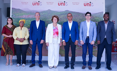 IV Conferência Internacional das Línguas Portuguesa e Espanhola [Conferência de Imprensa]